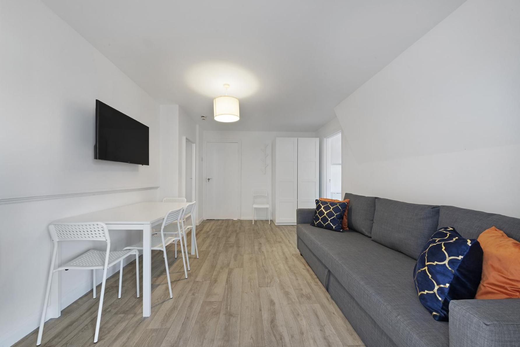 One Bedroom Flat Opposite Archway Station Londres Exterior foto